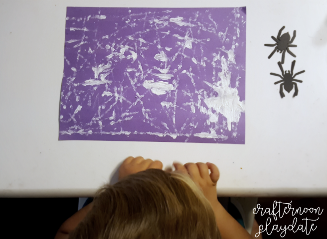 For kids, art is even more fun when it involves lots of movement. Make this Halloween spiderweb painting while shaking your BOOty (get it, booooo-ty?)